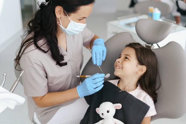 Best Emergency Dentist for Knocked-Out Tooth in Seagraves, TX